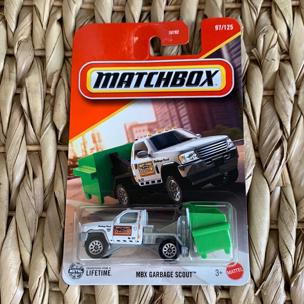 MBX Garbage Scout Dumpster Trash Recycling Work Truck Matchbox Diecast